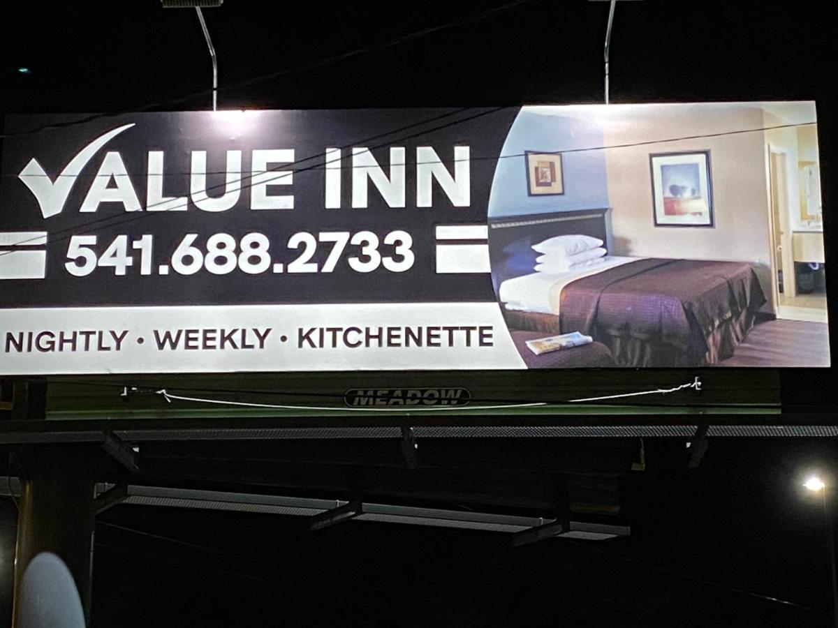 Value Inn Motel Eugene Airport Eksteriør billede